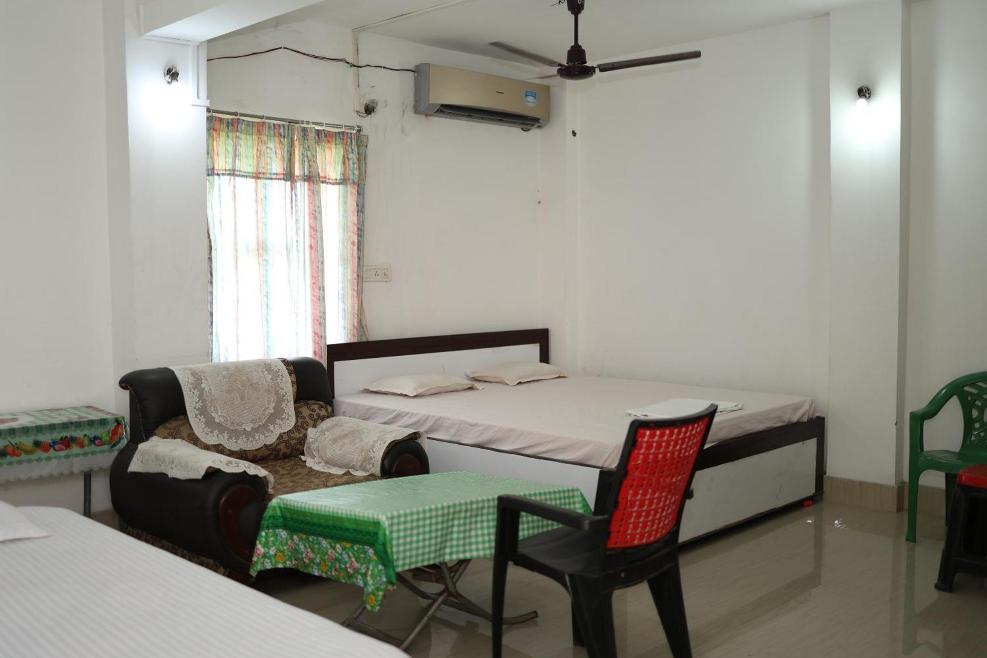 Kriya Yoga Wellness Hotel Dhablat Exterior photo