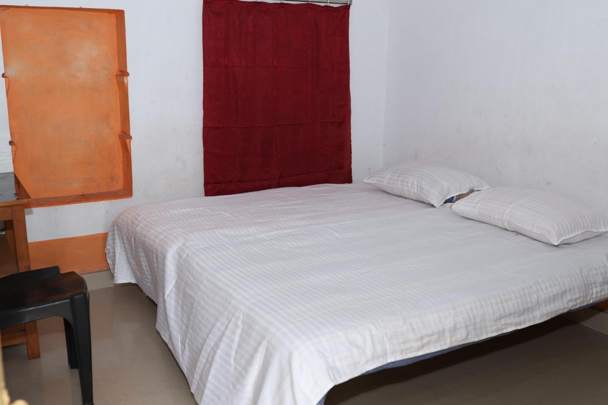 Kriya Yoga Wellness Hotel Dhablat Exterior photo